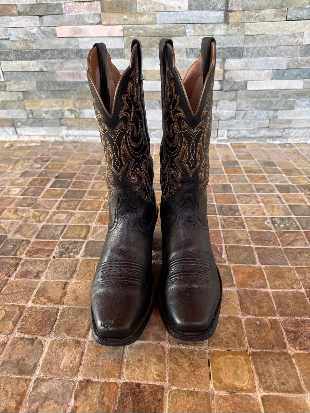 Black ariat boots